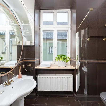 Sw Tomasza Old Town, Sun & Snow アパート