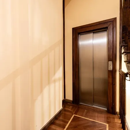 Sw Tomasza Old Town, Sun & Snow アパート クラクフ